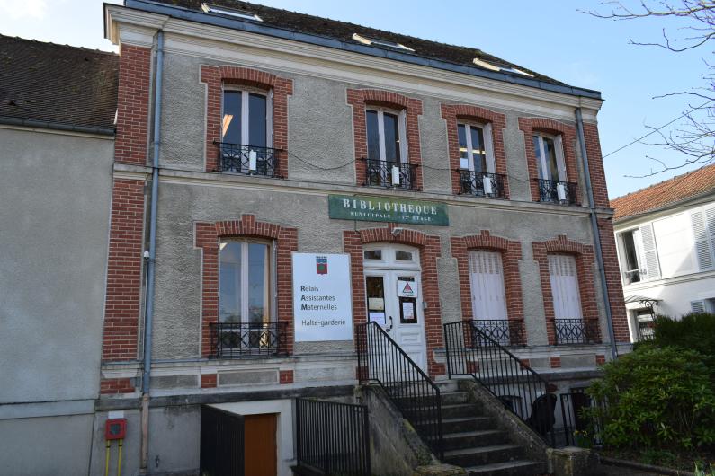 L&#039;actuelle bibliothèque