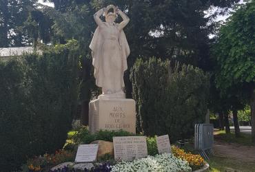 Monument aux Morts le 8 mai 2020